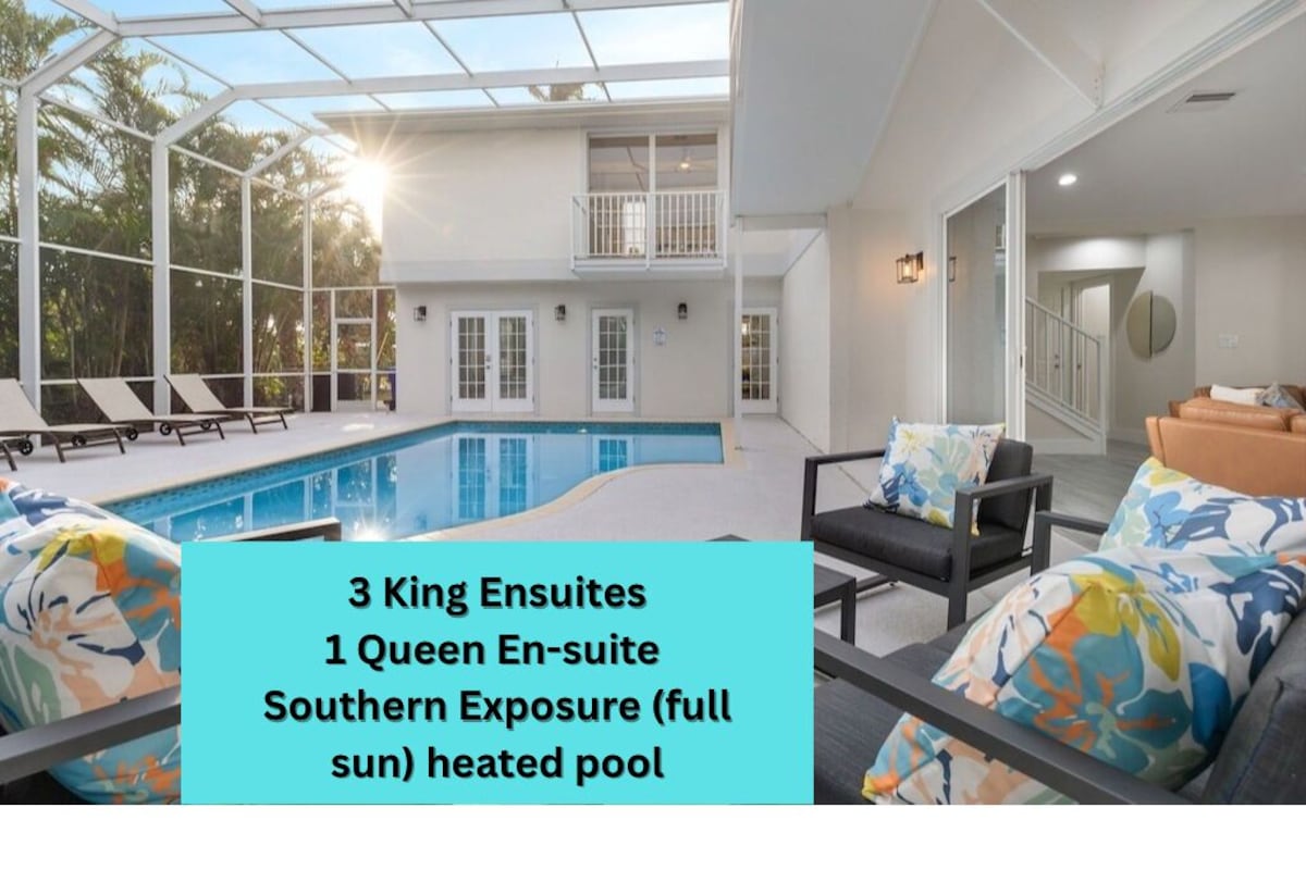 Luxury 6BR Naples Retreat with private Pool. Beach, & 5th Ave Just Minutes Away!