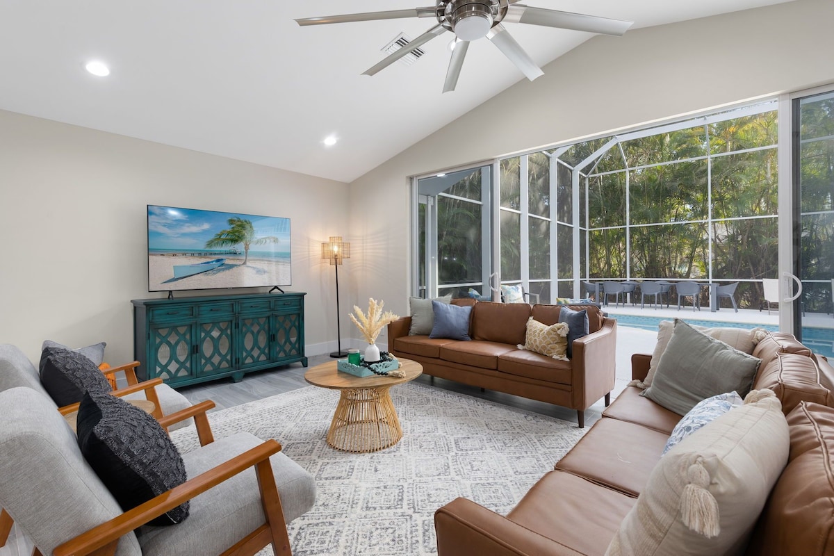 Photo 7 of Luxury 6BR Naples Retreat with private Pool. Beach, & 5th Ave Just Minutes Away!