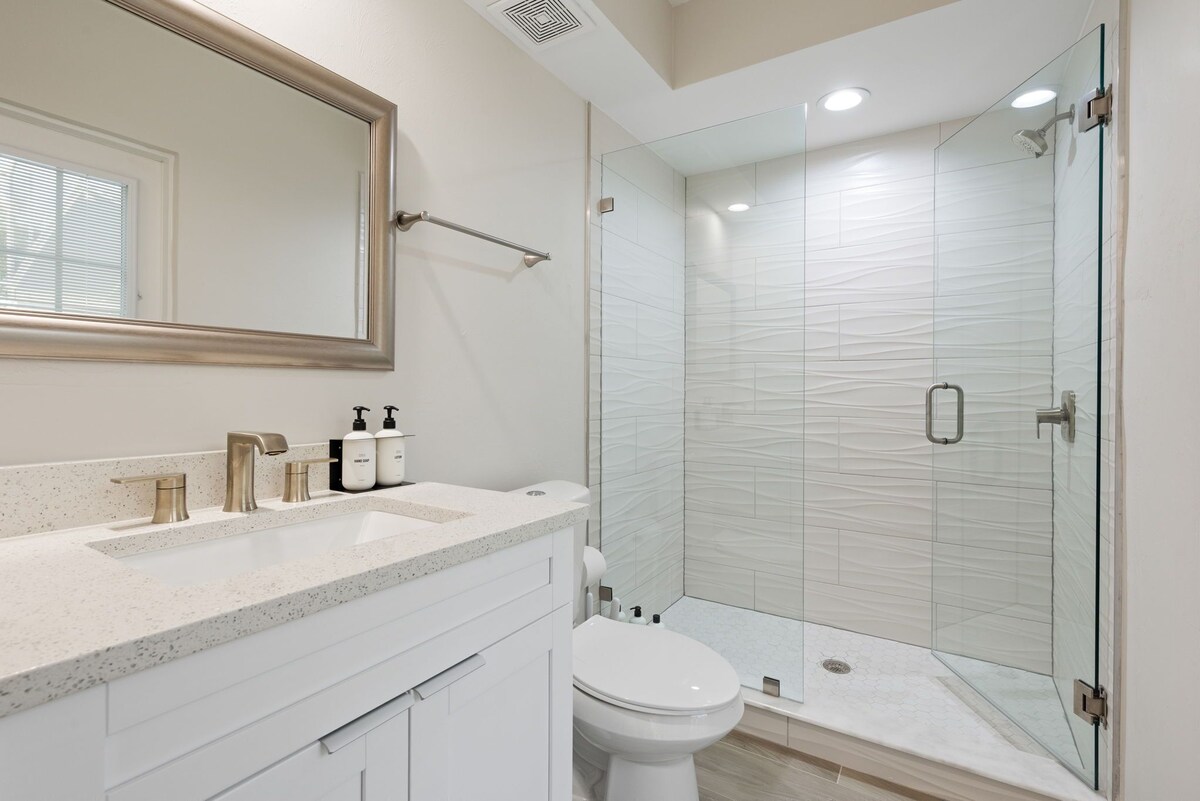 Photo 21 of Luxury 6BR Naples Retreat with private Pool. Beach, & 5th Ave Just Minutes Away!