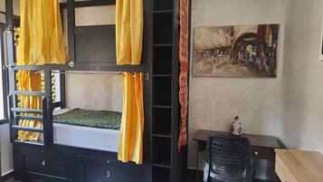 Deluxe Shared Dormitory, 1 Bedroom, City View | Free WiFi