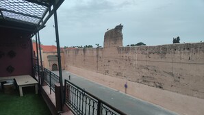 Terrace/patio - Stork Marrakech luxury Hostel  (Marrakech)