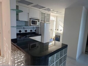 Private kitchen - Ed. Eric Berni green tip (Maceio)