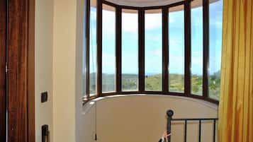 Villa, 3 Schlafzimmer, Terrasse, Bergblick | Innenbereich