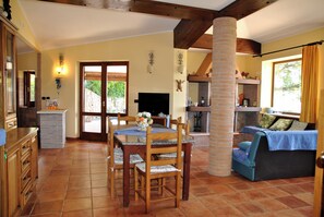 Villa, 3 Bedrooms, Patio, Mountain View | Living room - Uva & Stelle Maison Detached Villa in the Hills of Sperlonga (Itri)