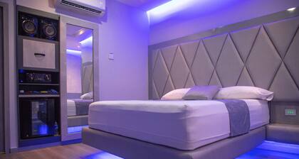 Hotel ByHours Circunvalar