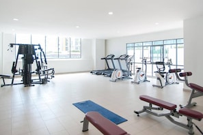 Departamento, vista a la ciudad | Sala de fitness