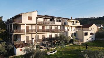 Appartement, 5 chambres, fumeurs, balcon | Extérieur