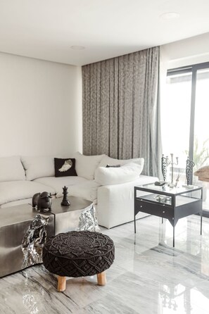 Departamento, 6 habitaciones, balcón | Interior