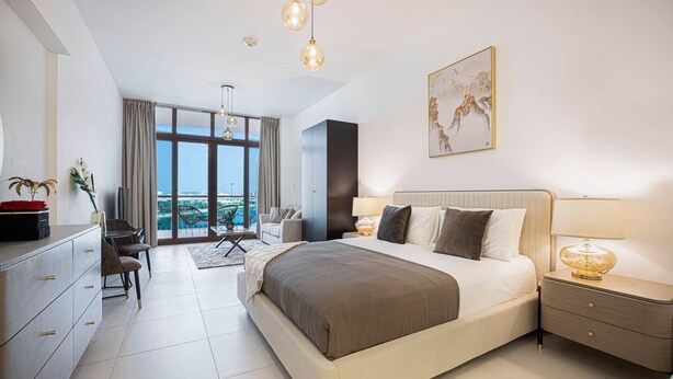 Ảnh chưa phân loại, 1 trong số 26 ảnh, nút
