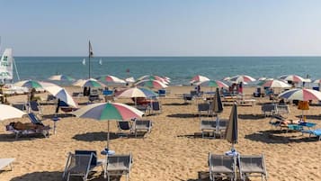 Villa, 2 Bedrooms, Patio, Garden View | Beach