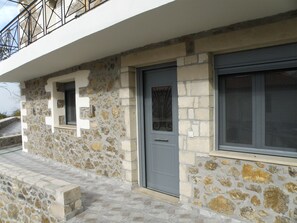 Entrée de l’hébergement