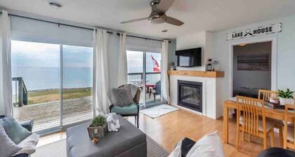 Waterfront W Private Lake Access Indoor Fireplace