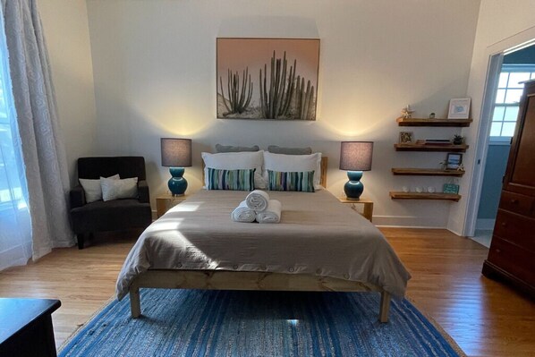 1 bedroom, iron/ironing board, free WiFi, bed sheets