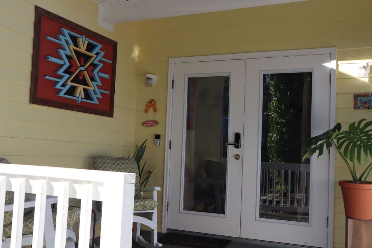 Photo 38 of Great Location! Free Parking + Pet Friendly!