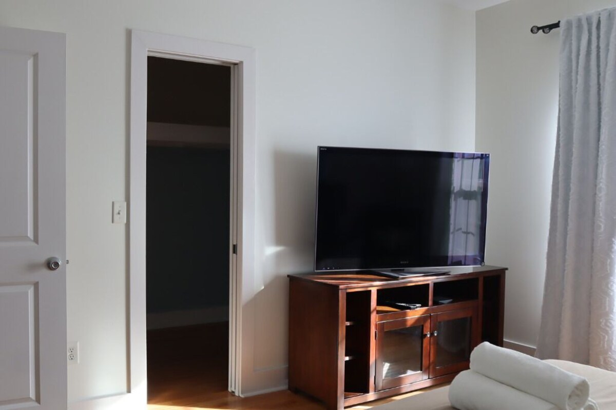Photo 21 of Great Location! Free Parking + Pet Friendly!