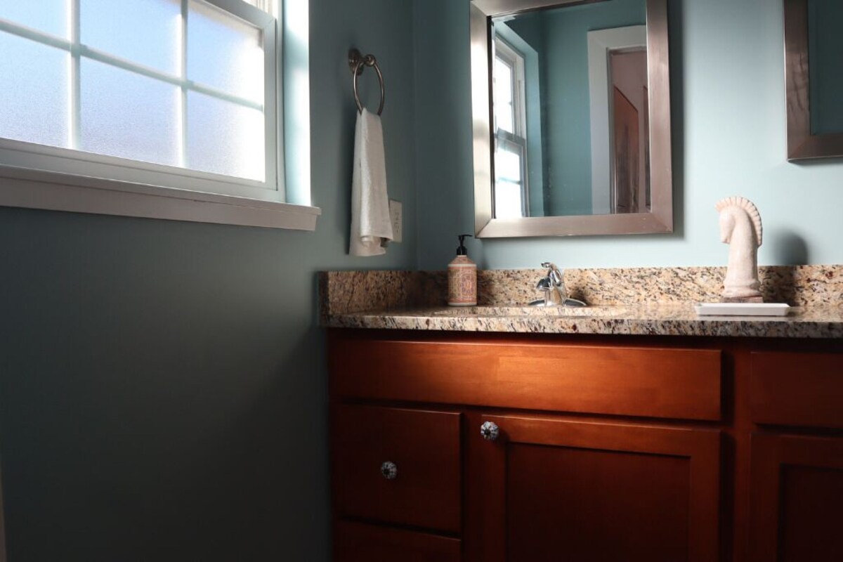 Photo 22 of Great Location! Free Parking + Pet Friendly!