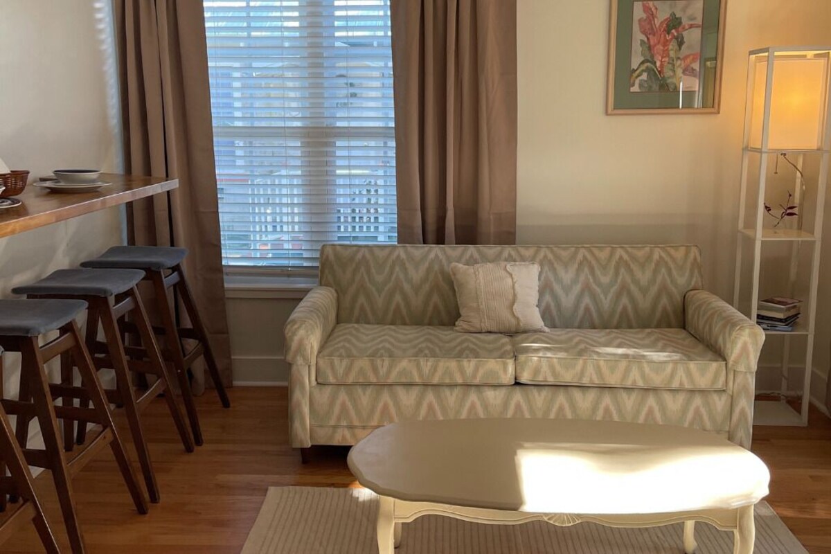 Photo 18 of Great Location! Free Parking + Pet Friendly!