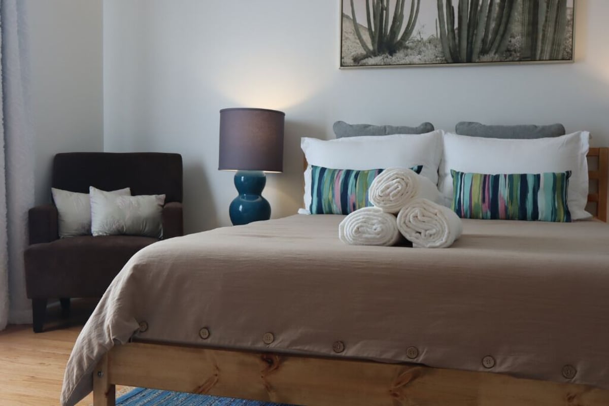 Photo 28 of Great Location! Free Parking + Pet Friendly!