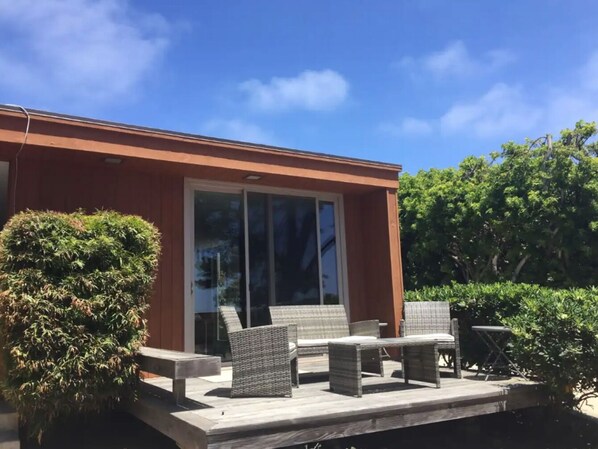 Terrace/patio - Del Mar Cozy Beach View Home (Del Mar)