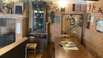Casa, 2 quartos, para fumantes, sacada | Opções para refeição