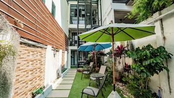 Condo, 2 Bedrooms, Balcony, Garden View | Terrace/patio