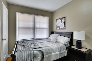 2 bedrooms, WiFi, bed sheets