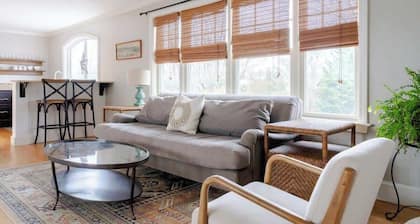 Newport Beach Loft STAY