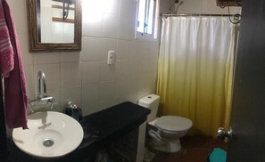Habitación básica | Baño