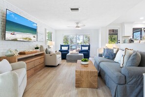 Smart TV, reproductor de DVD, libros, impresora