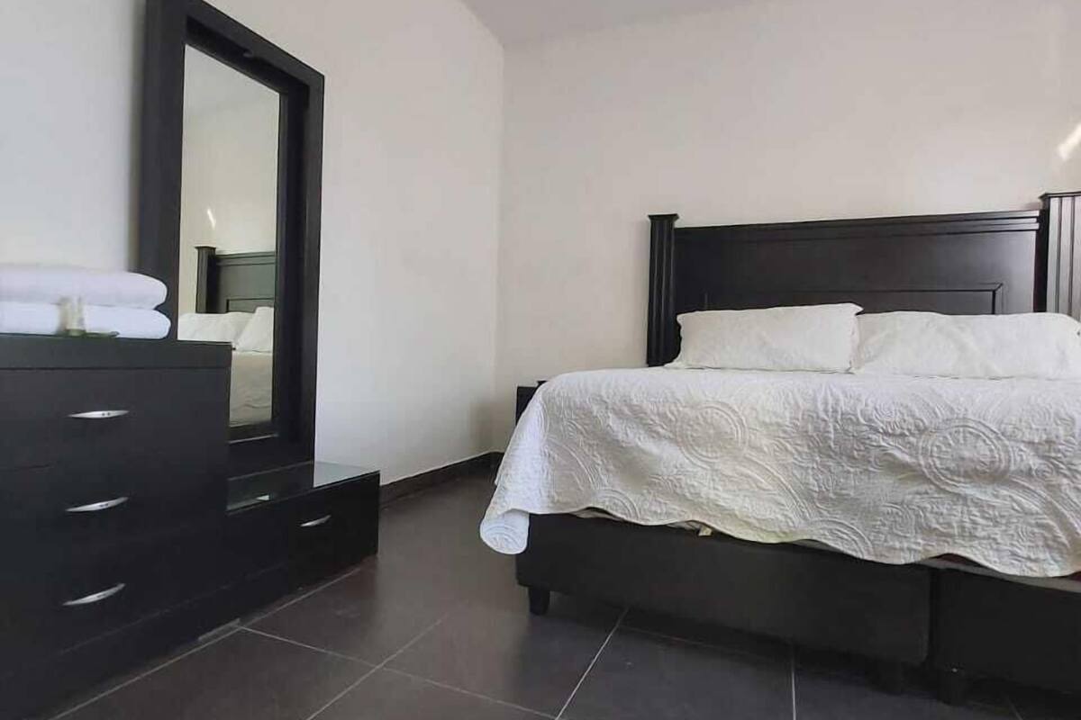 Deluxe Room | 1 bedroom, WiFi (free), individually decorated