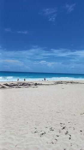 Beachfront Apartment Cancun - 3602