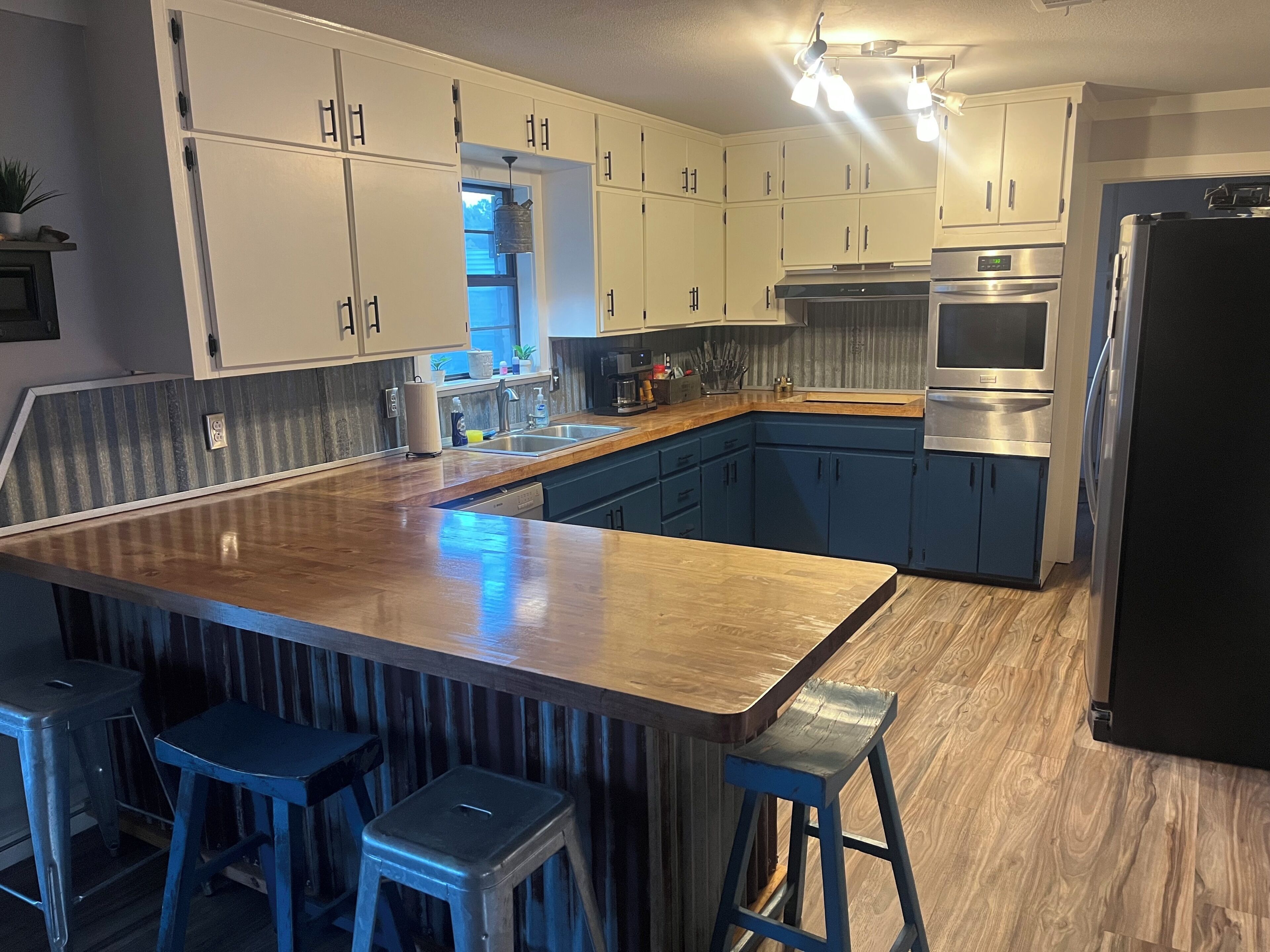 冰箱、微波炉、烤箱、洗碗机