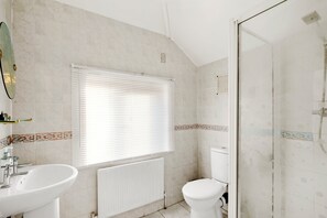 Apartment, 3 Schlafzimmer | Badezimmer