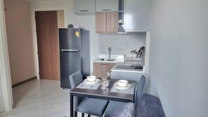 Appartement, 1 chambre, accessible aux personnes à mobilité réduite, balcon | Cuisine privée