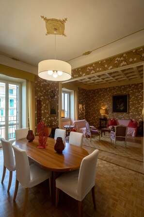 House, 4 Bedrooms, Smoking, Balcony | Living room - Holiday House in Rome City Center (Rome)