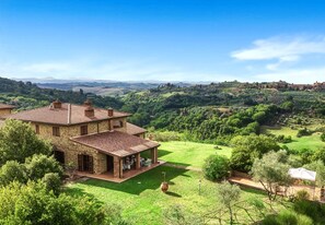 Villa, 2 Bedrooms | View from property - Casa Ora Doro - Panoramic Views Pool Private Garden (Trequanda)