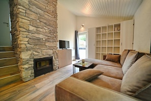 Bungalow | Property amenity - Bungalow in Virton by Vallee de Rabais Lake (Virton)