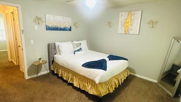 2 bedrooms, iron/ironing board, free WiFi, bed sheets
