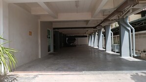 Tempat parkir