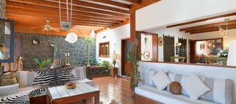 Boutique Boho Glam Villa With Private Pool