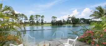 Tranquil Oasis on Pine Lake