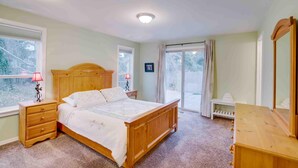 3 bedrooms - Beach Hideaway (Lincoln City)