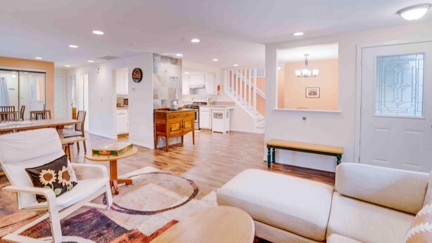 Interior - Beach Hideaway (Lincoln City)