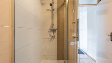 House | Bathroom