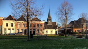 Unclassified image, 2 of 38, button - Lovely Holiday Home From 1761 With Contemporary Comfort (Bad Nieuweschans)