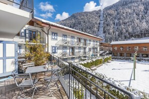 Exterior - V Loriaz 14: Beside Ski Lift; Pool, Sauna & Gym, Vallorcine (Argentiere), France (Vallorcine (Argentiere))