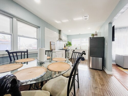 The House on Hill st -A Quiet Home