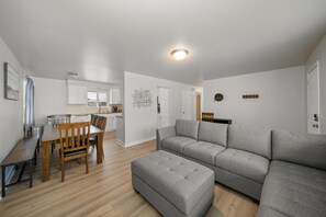 Älytelevisio, pöytätennispöytä