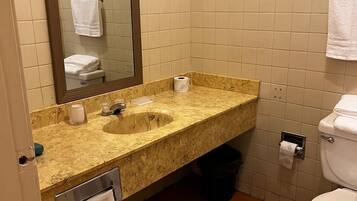 Basic Double Room | Bathroom | Combined shower/bathtub, hair dryer, towels, soap
