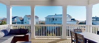 Beach Bliss - New Luxury Beach House, Ocean Views, Near Beach, 2 Decks, Both Clubs, Gourmet Kitchen